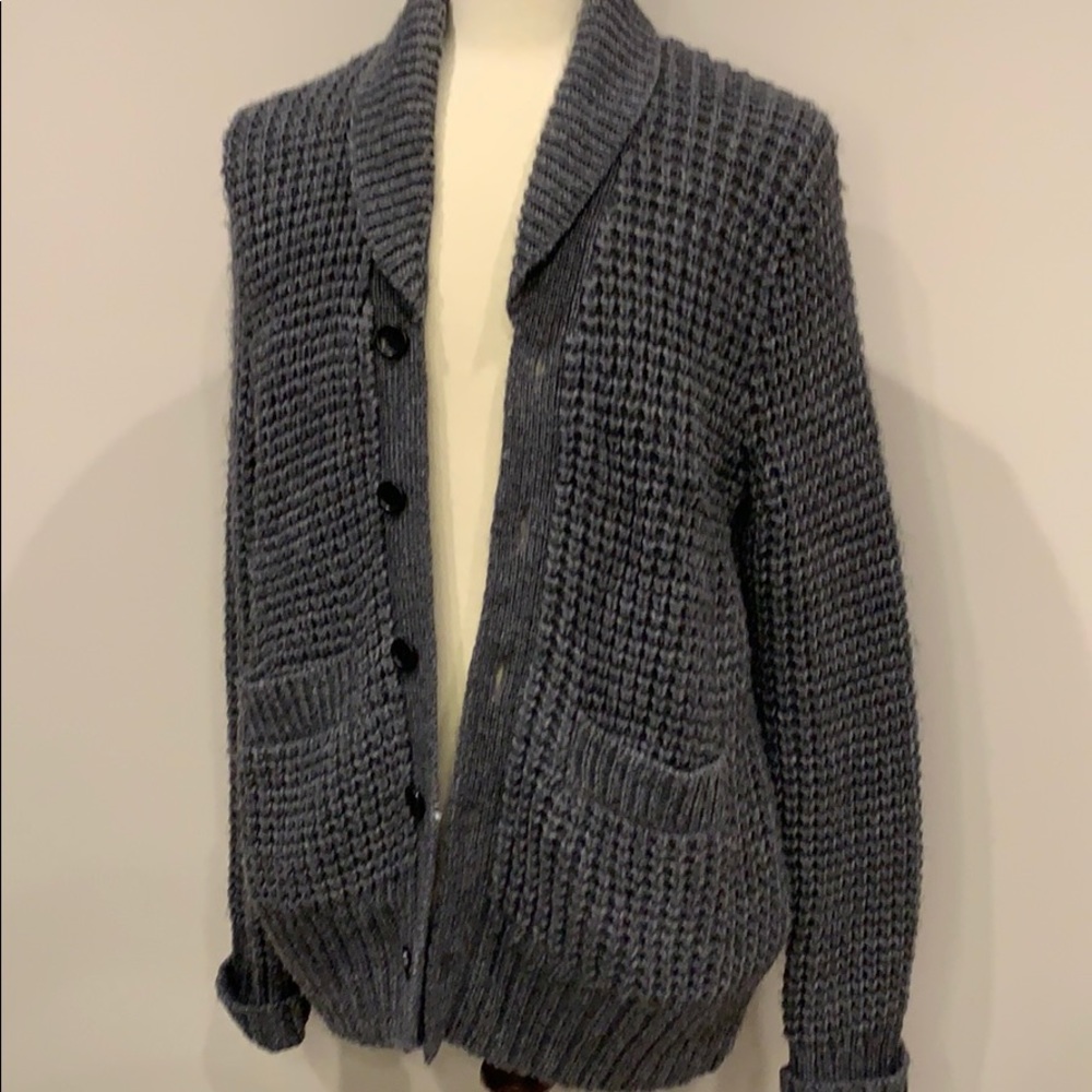 Sweater - Picture 3 of 6